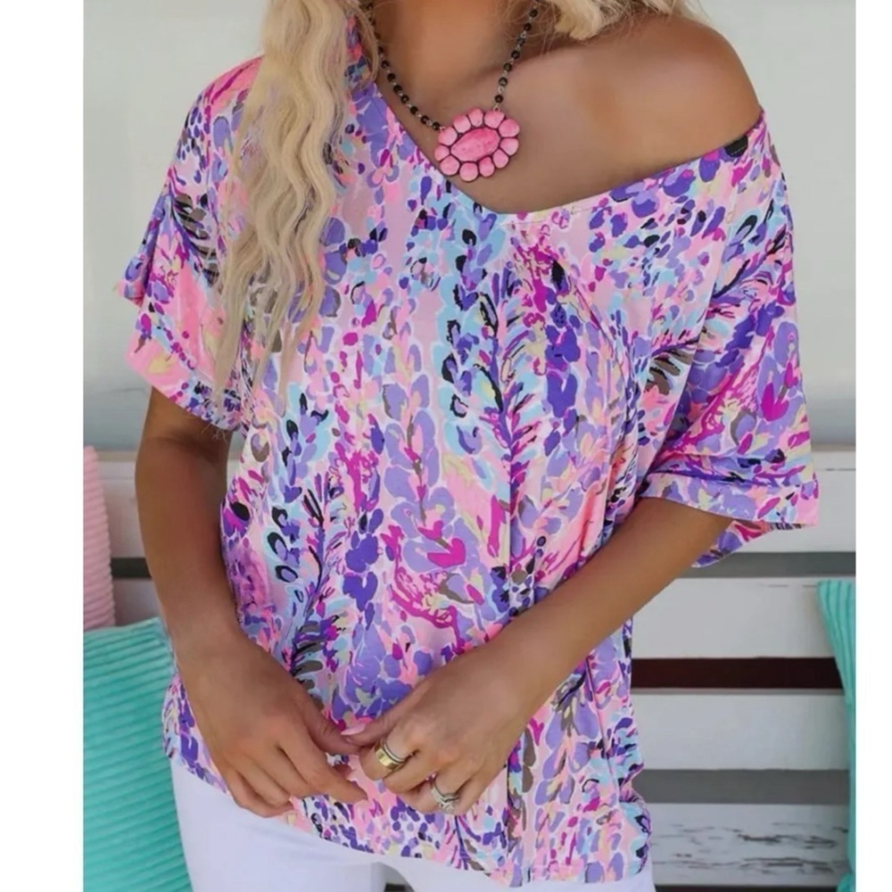 Pretty in Pink V Neck Short Sleeve Abstract Floral Top Summer Blouse